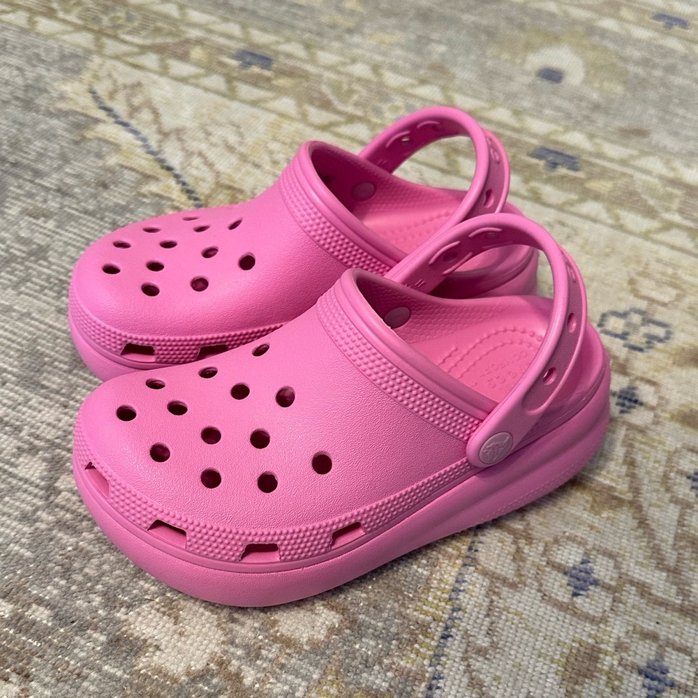 NEW CROCS Pink Platform Sandals